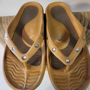 Cheeks Women's Tan Rhinestone Thong Sandals